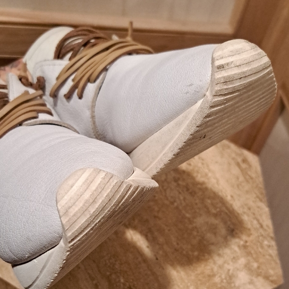 Esse ut Esse White Leather Fringe Sneakers EU 40 US 10 - Picture 7 of 14